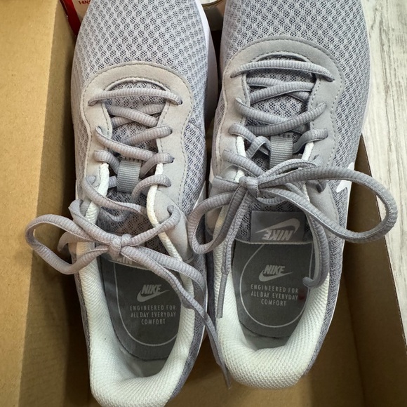 Nike Gray and White Athletic Shoes - Picture 5 of 6